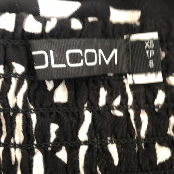 NWT Volcom Convertible Suns Up Dress - XS - Picture 6 of 6